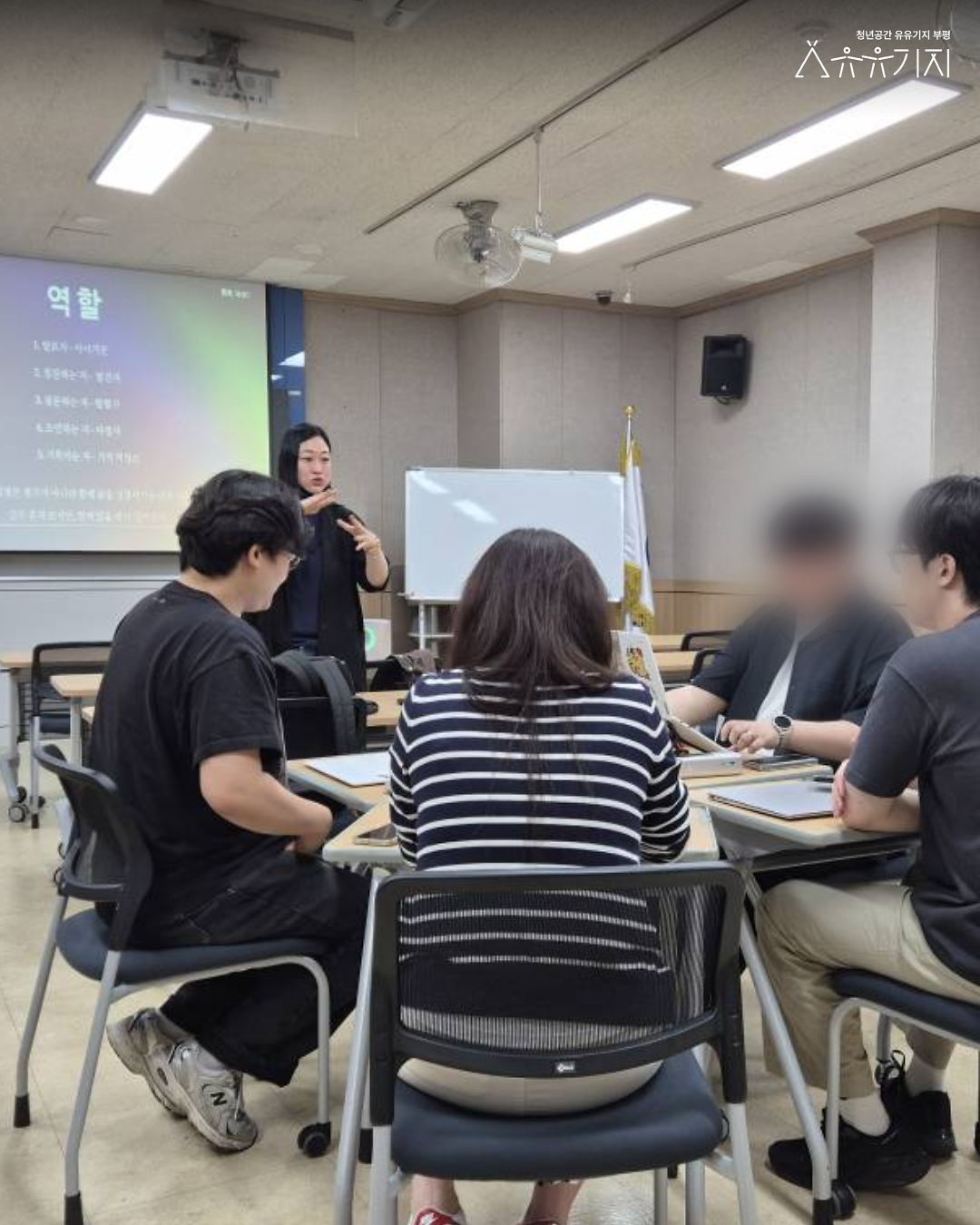 260729_재잘재잘_청년이야기제작소_회고모임카드뉴스_5.png 이미지