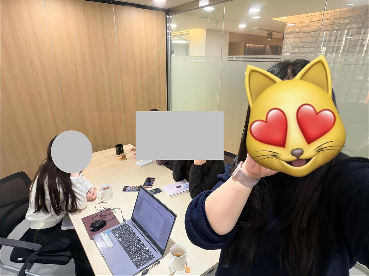 20251107_단체사진2.jpg 이미지